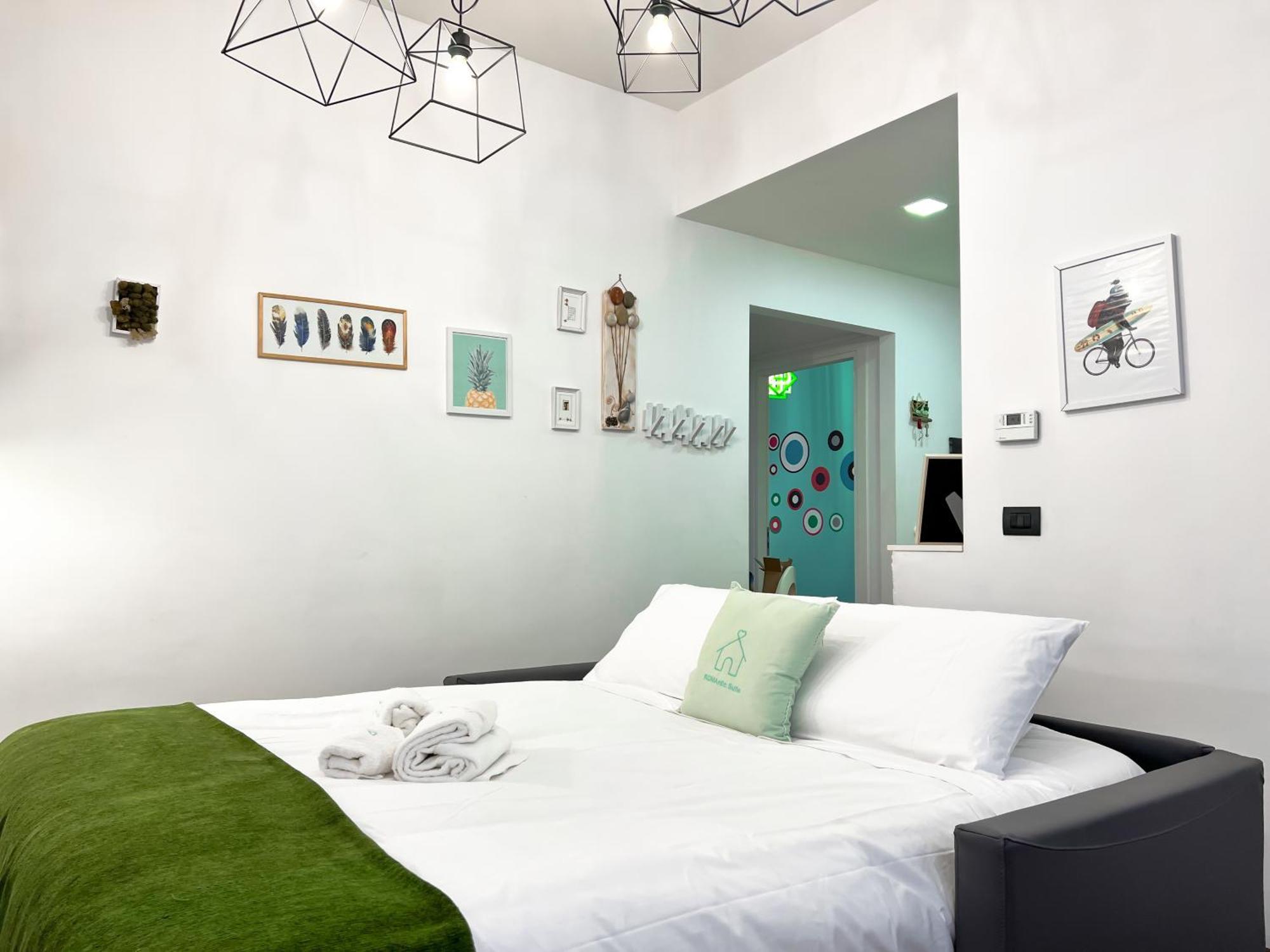 רומא Unique House - 3 Bedrooms & 2 Bathrooms With 4 Beds - 100 Meters To The Metro A מראה חיצוני תמונה